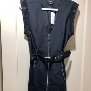Sleeveless belted jacket vest